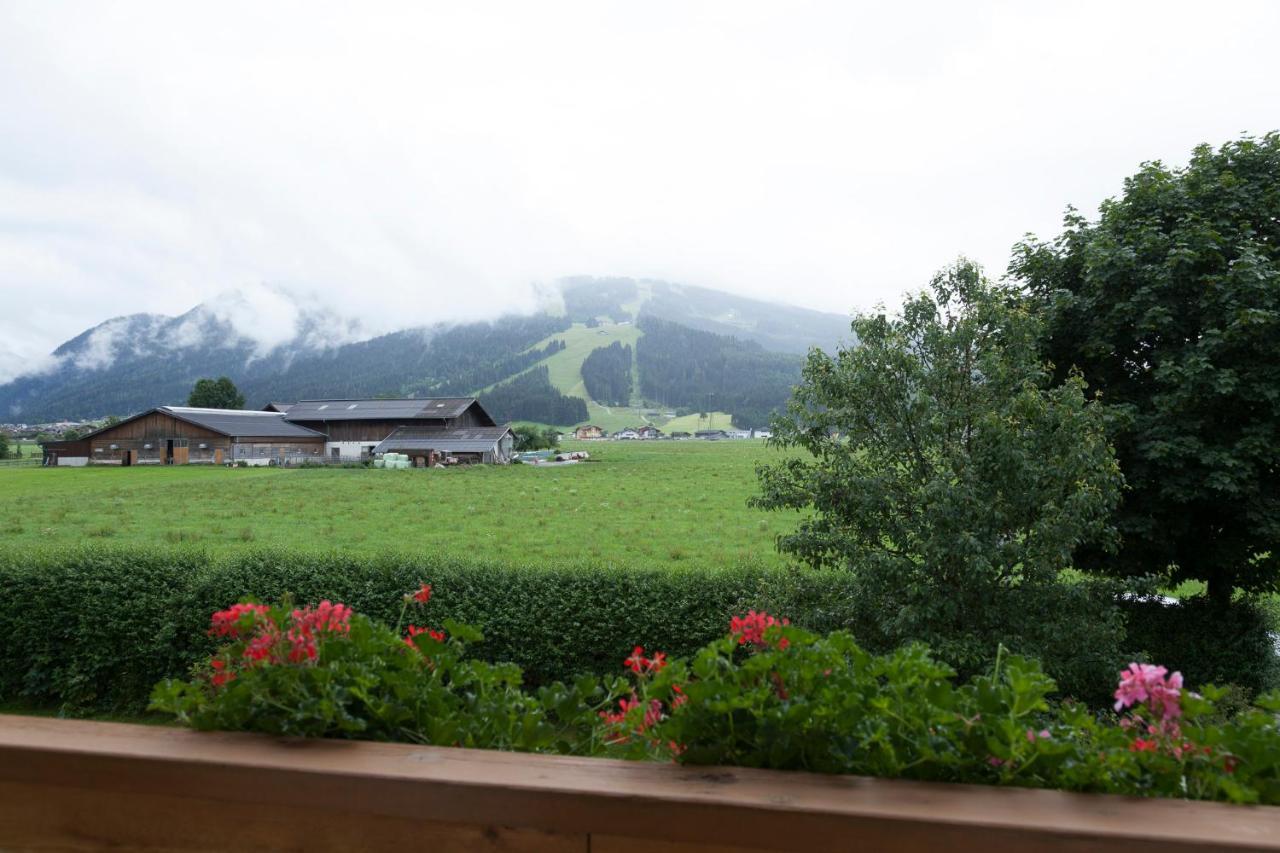 Apartamento Urlaubsland Sonnfeld Flachau Exterior foto